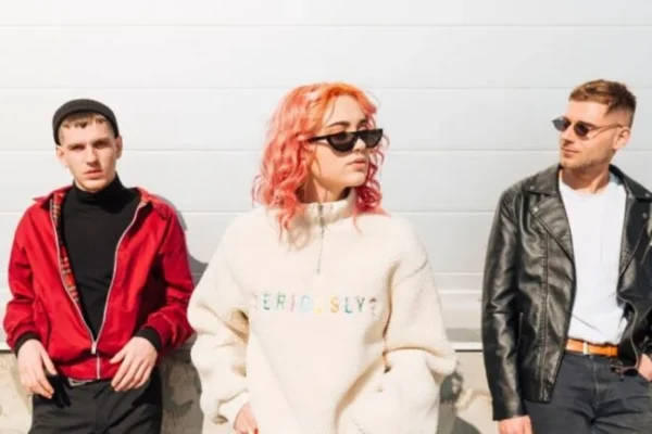 The Evolution of CRTZ Clothing From Streetwear to Iconic Style